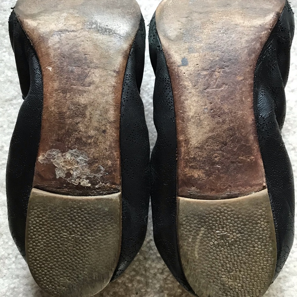 Louis Vuitton Mahina Ballet Flats - Picture 7 of 8